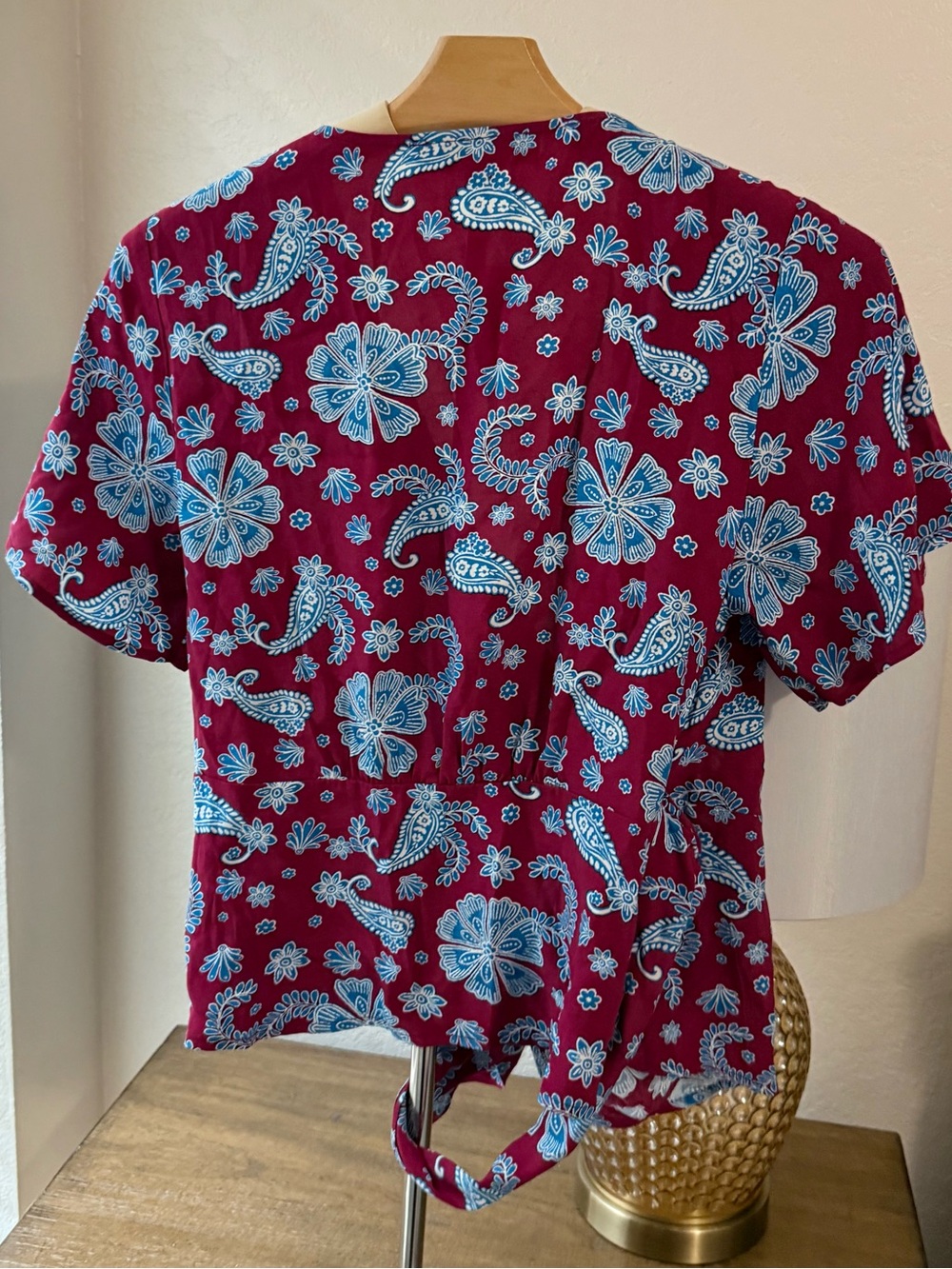 LOFT Women's Red & Blue Floral Wrap Tie Blouse NWT- Size Small - Picture 3 of 5